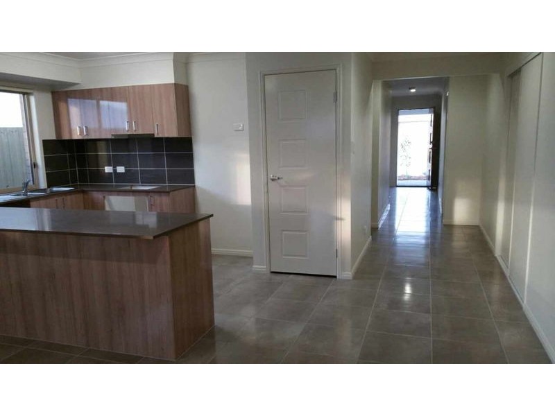 25 John Crescent, Pimpama QLD 4209