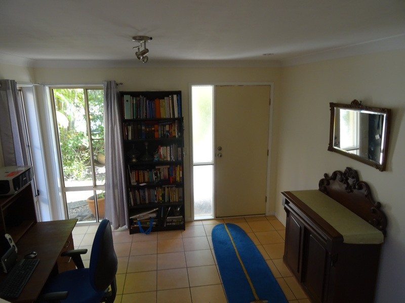 19 Harrow Place, Arundel QLD 4214