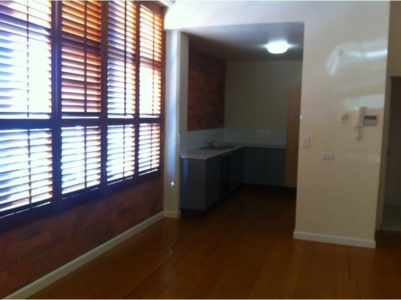 56 Chermside St, Teneriffe QLD 4005