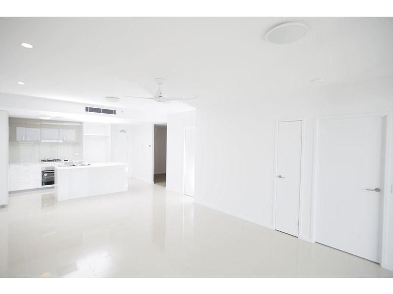 17 Bath Street, Labrador QLD 4215