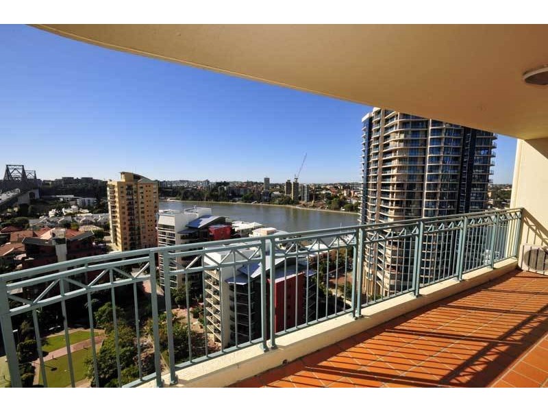 1 GOODWIN STREET, Kangaroo Point QLD 4169