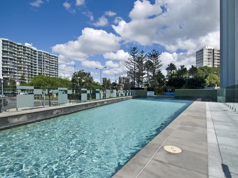 703/4 WAHROONGA Place, Surfers Paradise QLD 4217