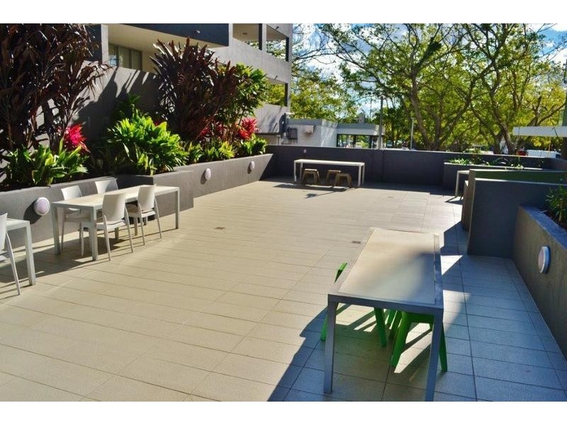 32 Agnes Street, Albion QLD 4010