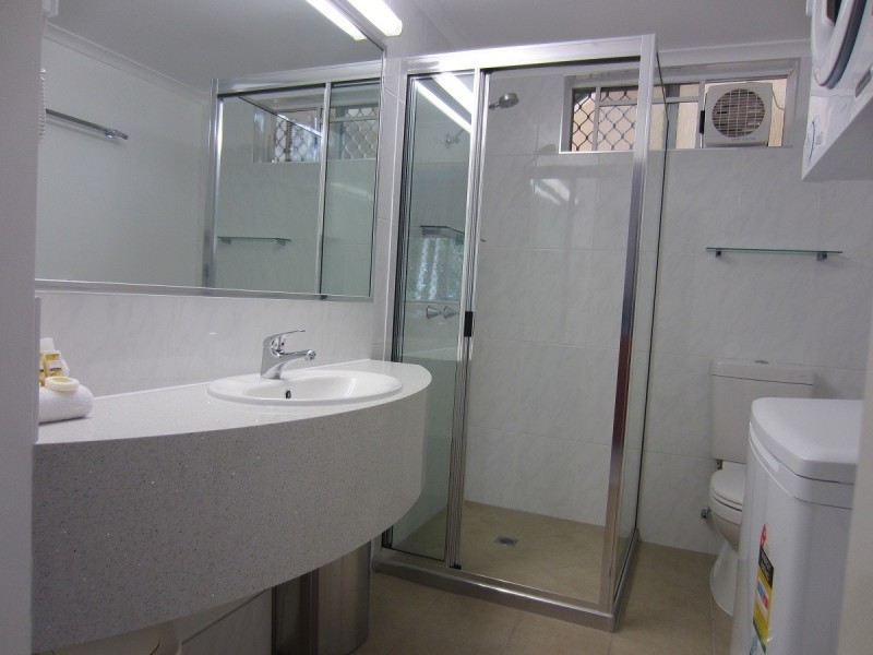 191 mcleod street, Cairns North QLD 4870