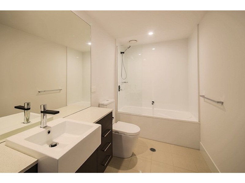 11106/25- 31  East Quay Drive, Biggera Waters QLD 4216