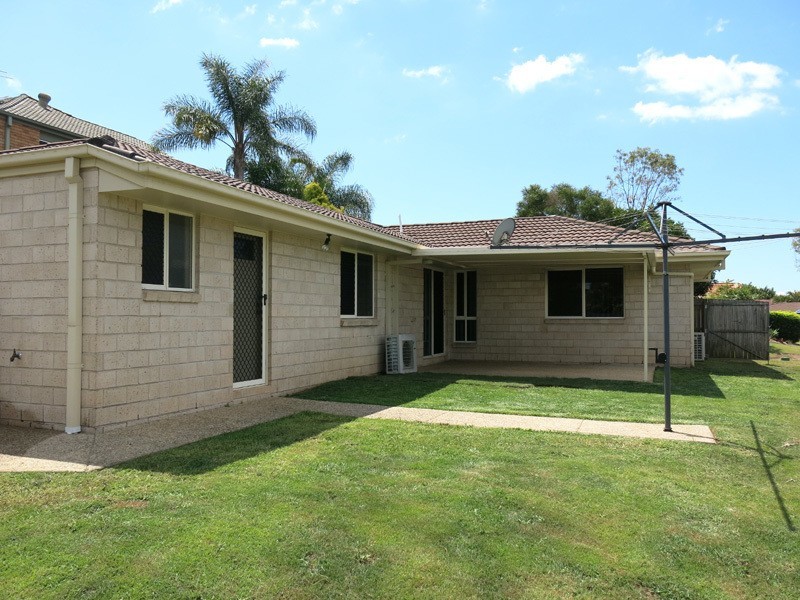 9 Waranga Court, Murrumba Downs QLD 4503