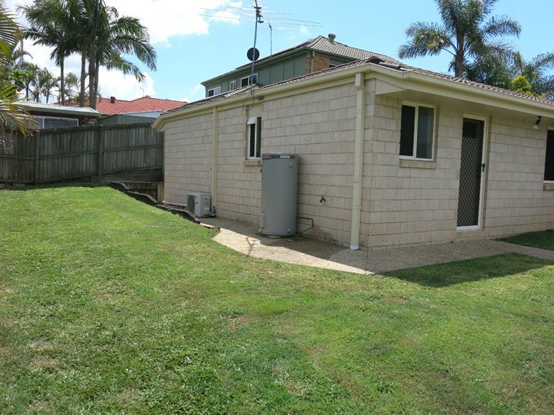 9 Waranga Court, Murrumba Downs QLD 4503