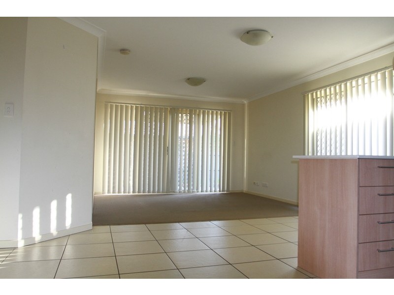 8/64  Groth Road, Boondall QLD 4034