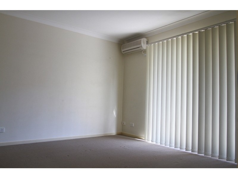 8/64  Groth Road, Boondall QLD 4034