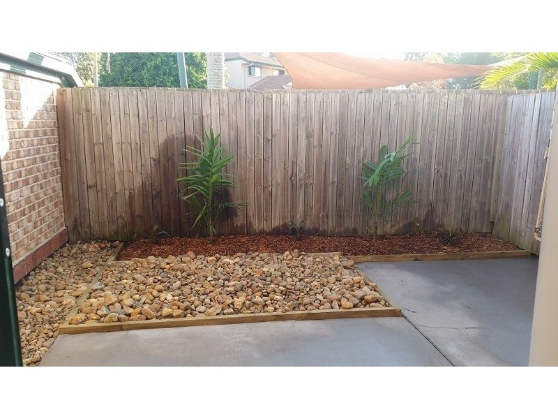 1 Highridge Rd, Springfield QLD 4300