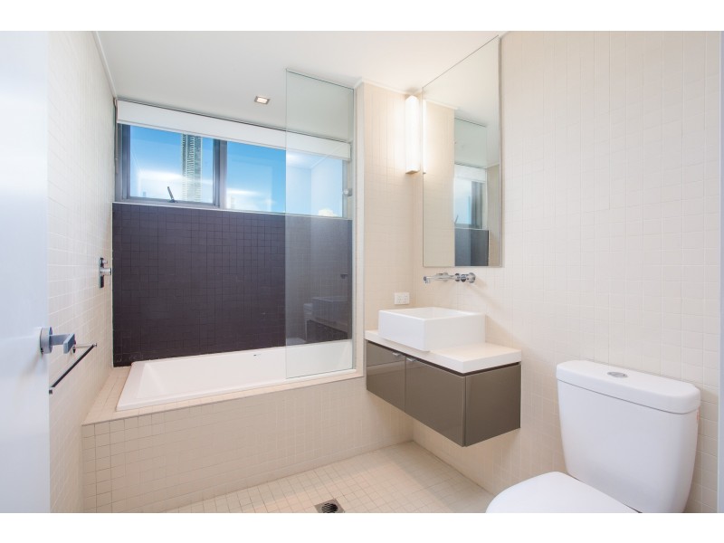 602/107 ASTOR TERRACE, Spring Hill QLD 4000