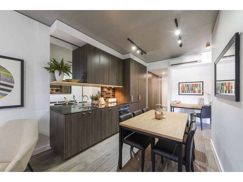 31 Bank St, West End QLD 4101