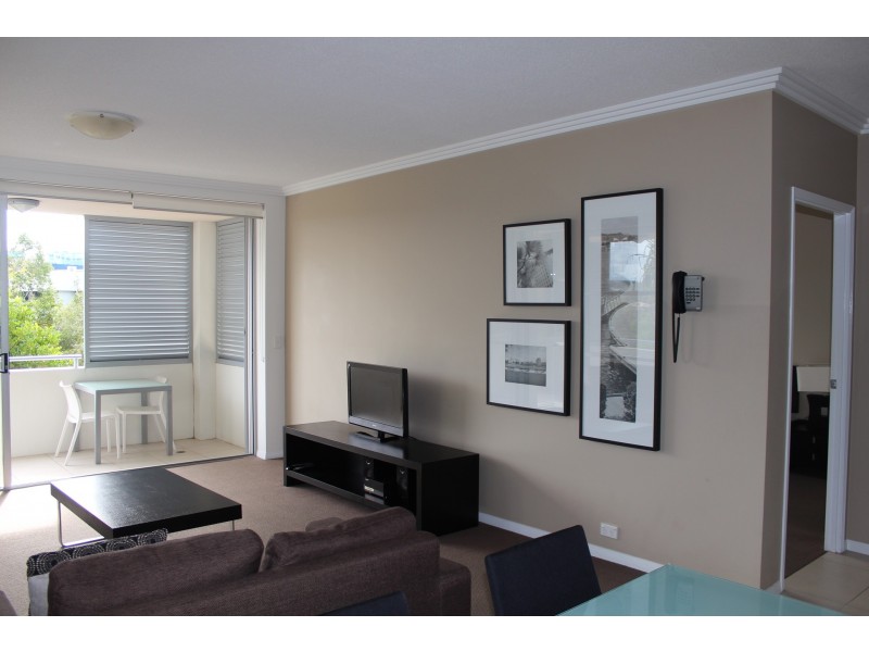 139/1-7 Moores Crescent, Varsity Lakes QLD 4227