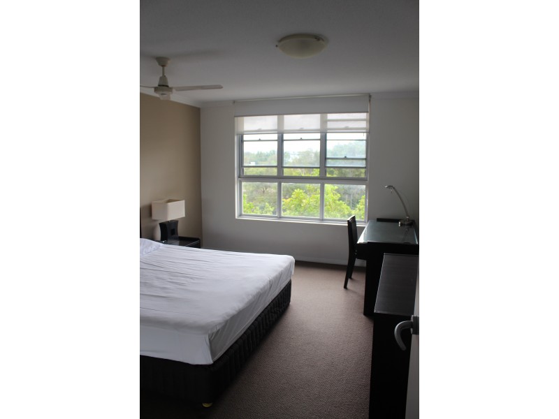 139/1-7 Moores Crescent, Varsity Lakes QLD 4227