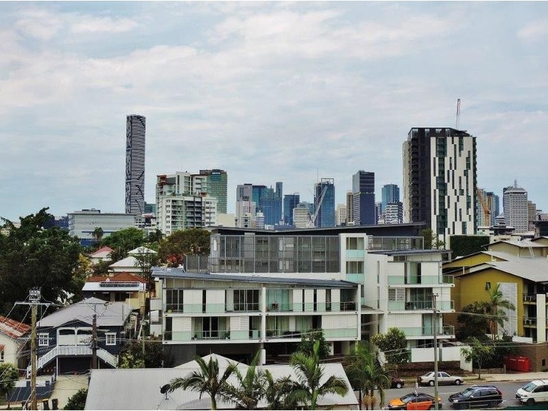 31 Bank Street, West End QLD 4101