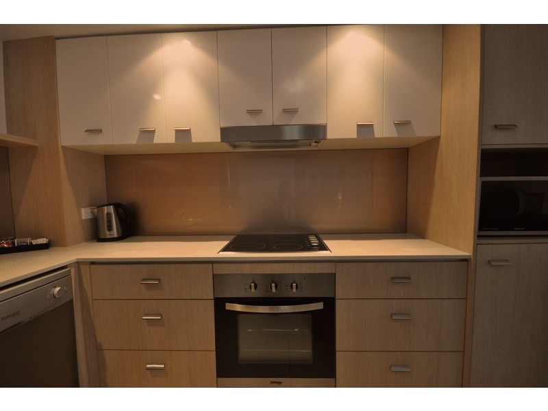 131/1-7 Moores Crescent, Varsity Lakes QLD 4227