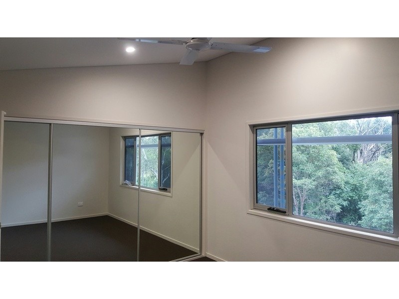 2/250  Scrub Road, Carindale QLD 4152