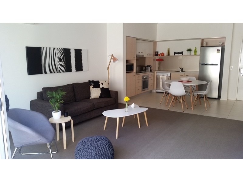 CHANCELLOR EXECUTIVE APARTMENTS/19 Lake Street, Varsity Lakes QLD 4227