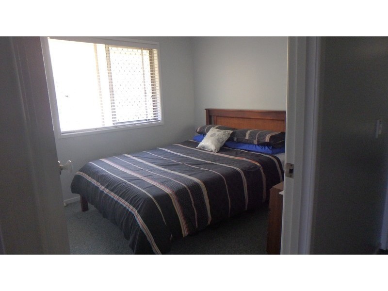 townhouse @ 11 waterford court, Bundall QLD 4217