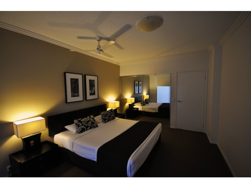124/1-7 Moores Crescent, Varsity Lakes QLD 4227
