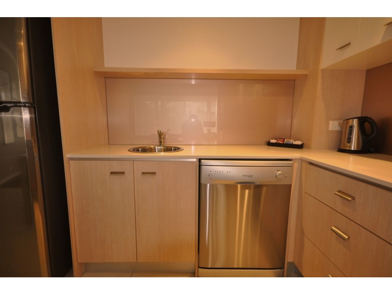 124/1-7 Moores Crescent, Varsity Lakes QLD 4227