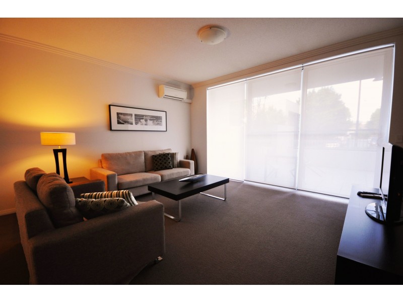 124/1-7 Moores Crescent, Varsity Lakes QLD 4227