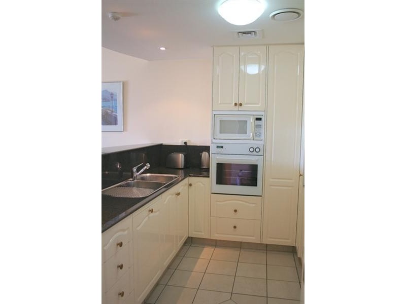 19/27 Harbour Rd, Hamilton QLD 4007