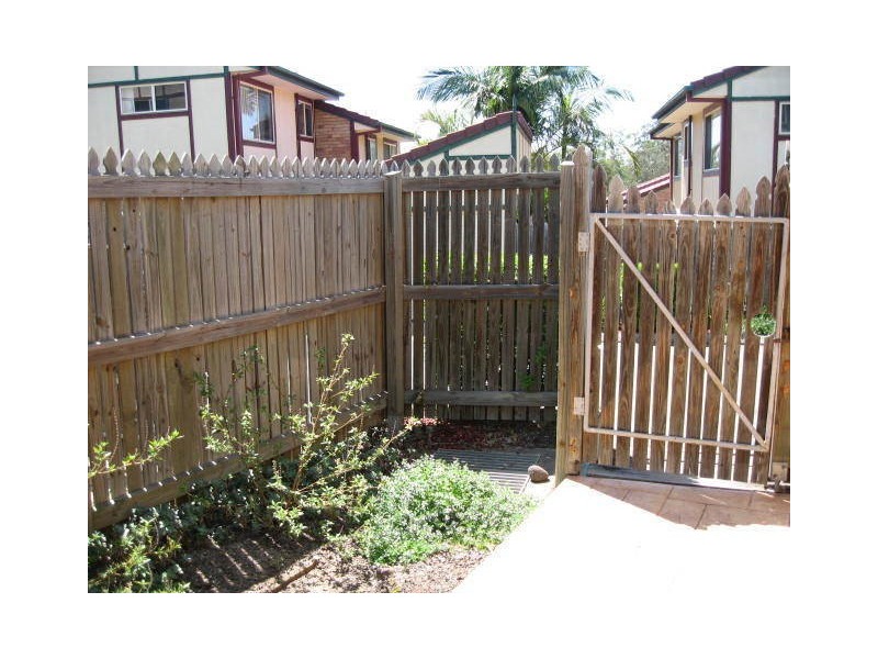 27/13 Bailey Street, Collingwood Park QLD 4301