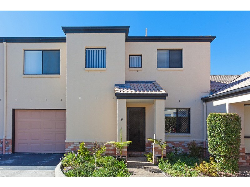 10-1 Charlotte Street, Carina QLD 4152