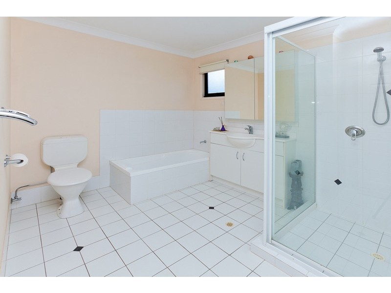 10-1 Charlotte Street, Carina QLD 4152