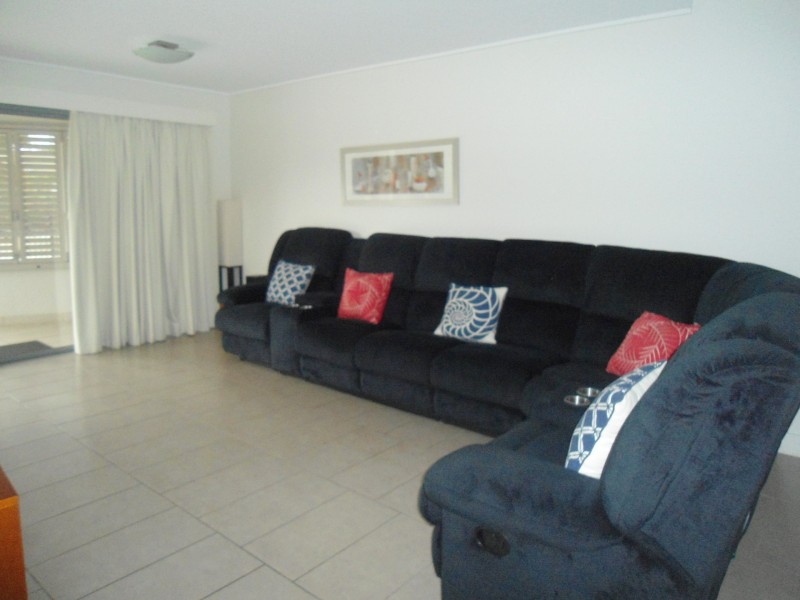 305/4 Beaches Village Circuit, Agnes Water QLD 4677