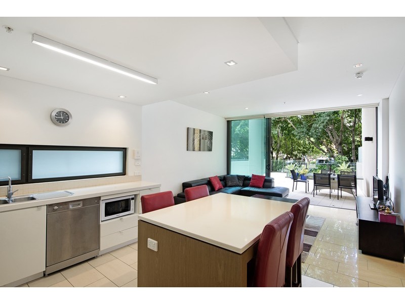 002/107 ASTOR TERRACE, Spring Hill QLD 4000