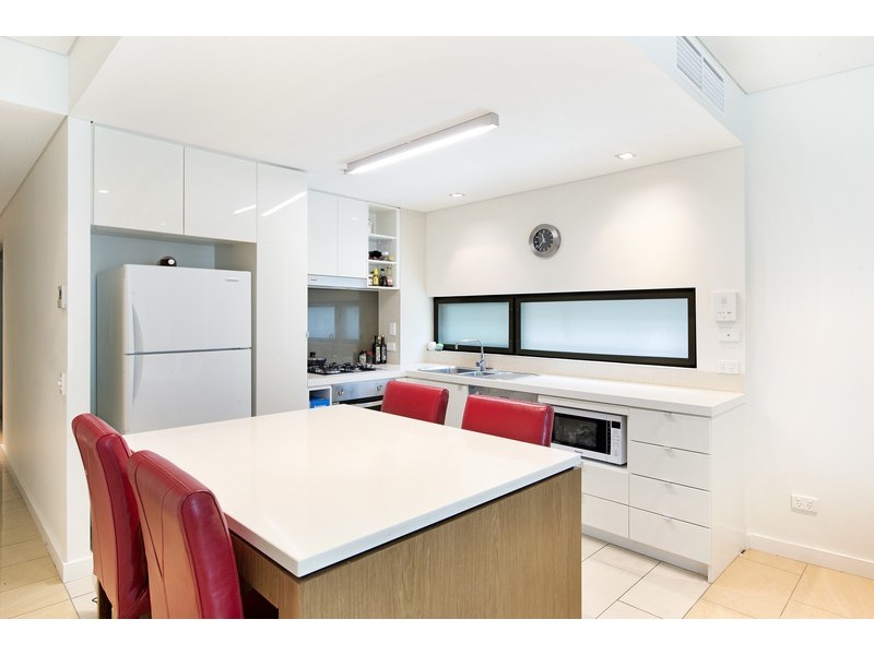 002/107 ASTOR TERRACE, Spring Hill QLD 4000