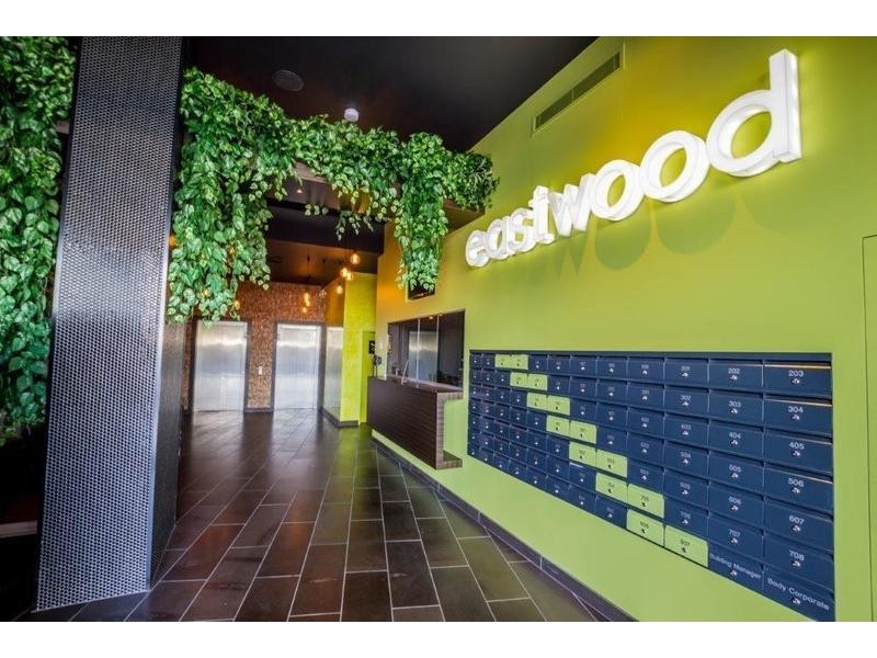 159 Logan Road, Woolloongabba QLD 4102