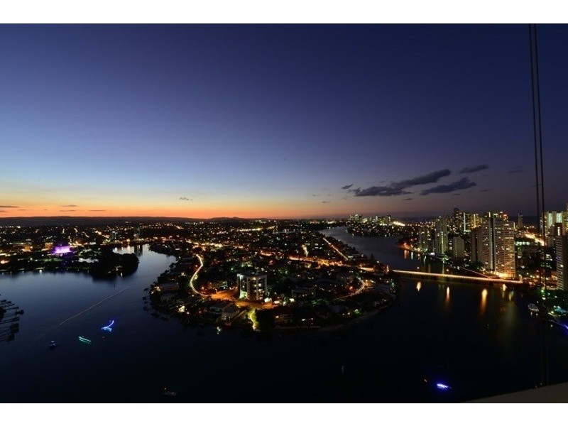 4 WAHROONGA PLACE, Surfers Paradise QLD 4217