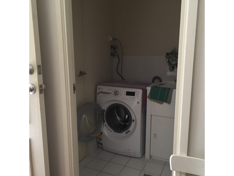 No 03/6 Tibbing Street Nerang, Nerang QLD 4211