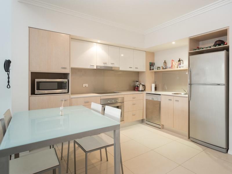 25/228 Varsity Parade, Varsity Lakes QLD 4227