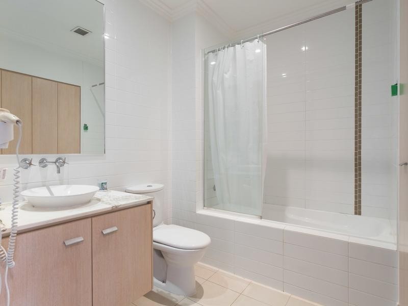 25/228 Varsity Parade, Varsity Lakes QLD 4227