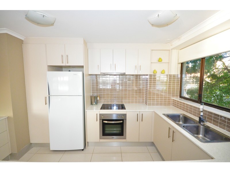 11/1 Peninsular Drive, Surfers Paradise QLD 4217