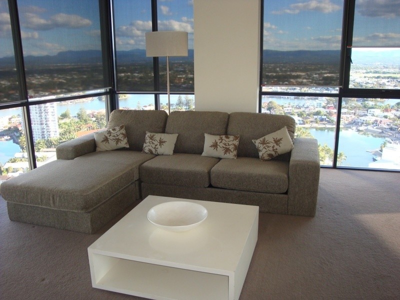 4 WAHROONGA PLACE, Surfers Paradise QLD 4217