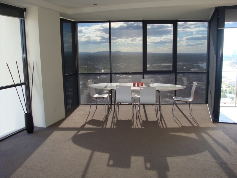 4 WAHROONGA PLACE, Surfers Paradise QLD 4217