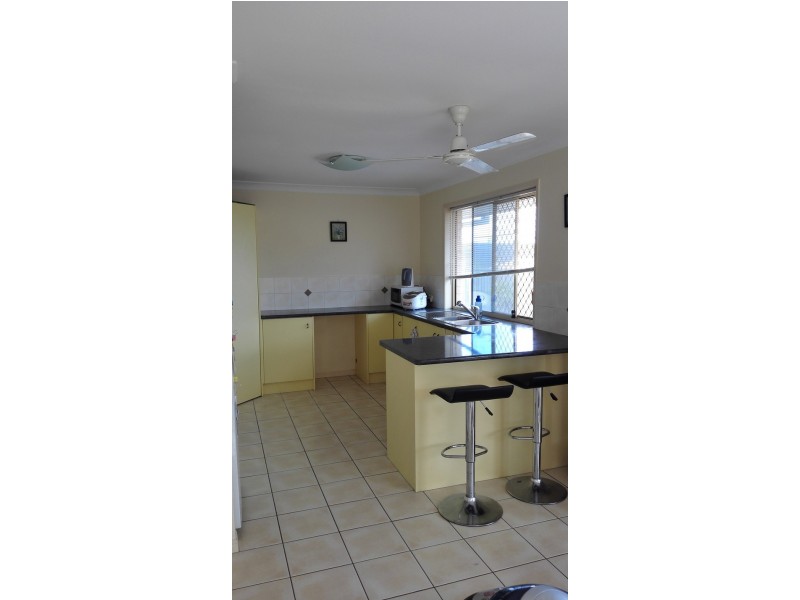 23 Magnolia grove, Robertson QLD 4109