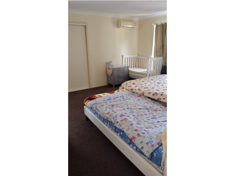 23 Magnolia grove, Robertson QLD 4109