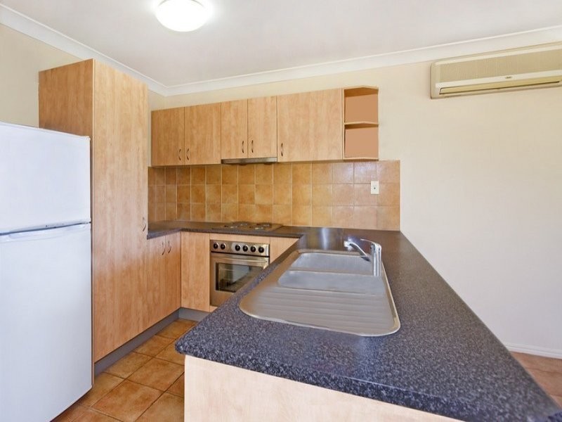 7 charlotte street, Carina QLD 4152