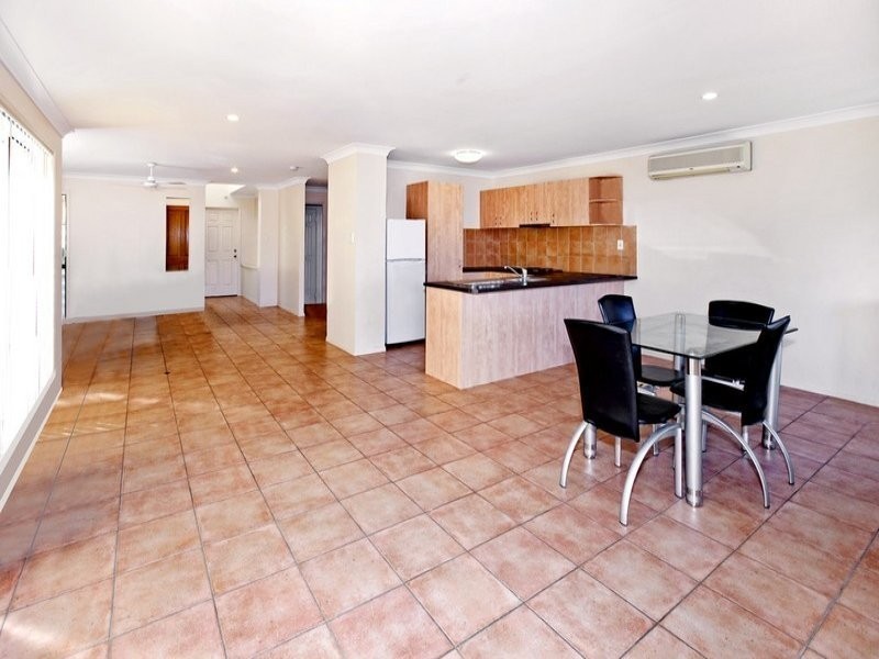 7 charlotte street, Carina QLD 4152