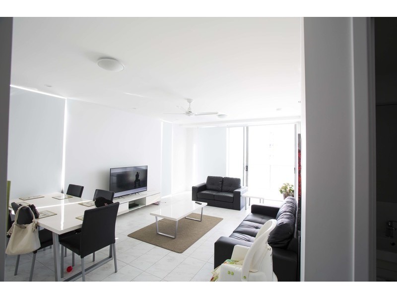 17 Bath Street, Labrador QLD 4215