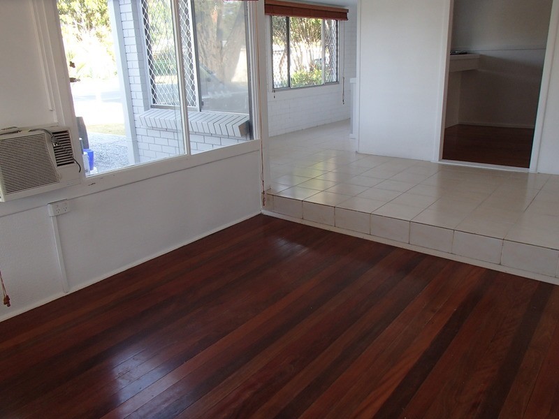 9 Dandar drive, Southport QLD 4215