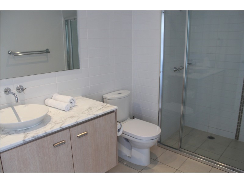 165b/1-7 Moores Crescent, Varsity Lakes QLD 4227