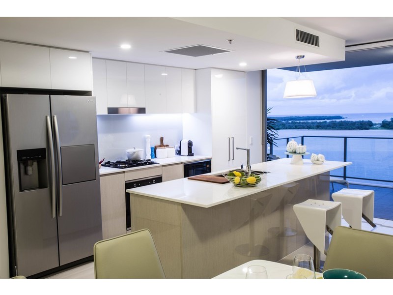 378 Marine Parade, Labrador QLD 4215