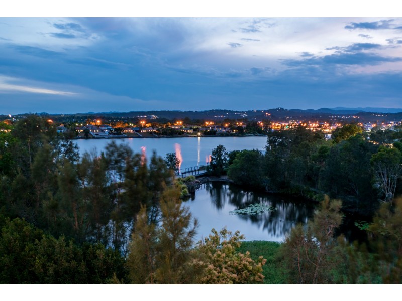 26/1-7 Moores Crescent, Varsity Lakes QLD 4227